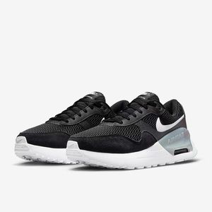 NOWT Nike Air Max SYSTM